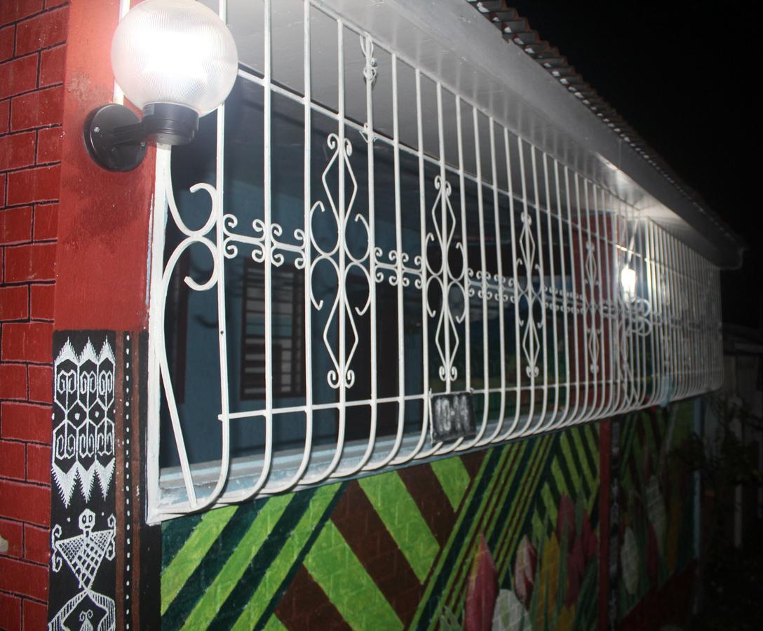 J'S Backpackers Hostel Davao City Extérieur photo