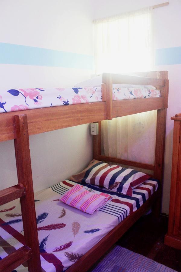 J'S Backpackers Hostel Davao City Extérieur photo