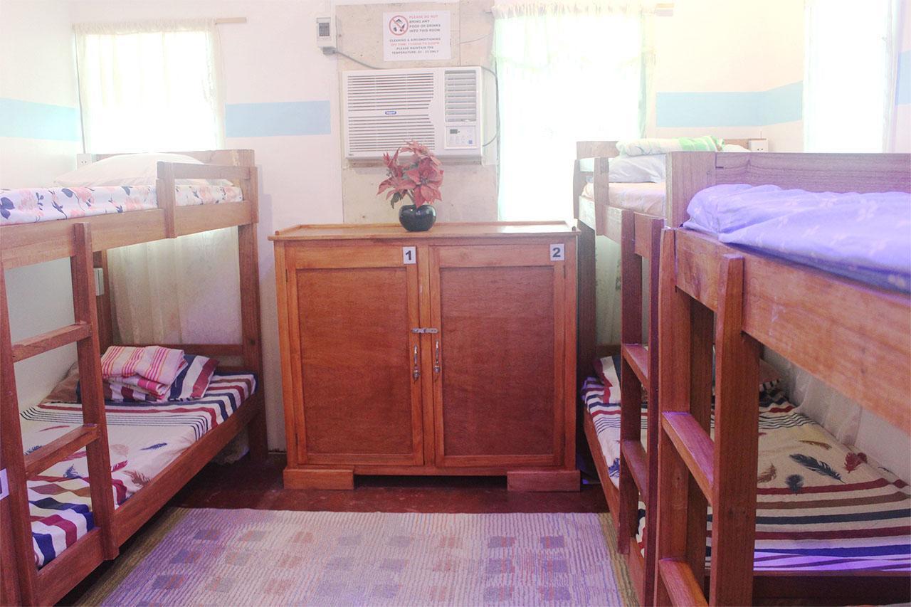 J'S Backpackers Hostel Davao City Extérieur photo